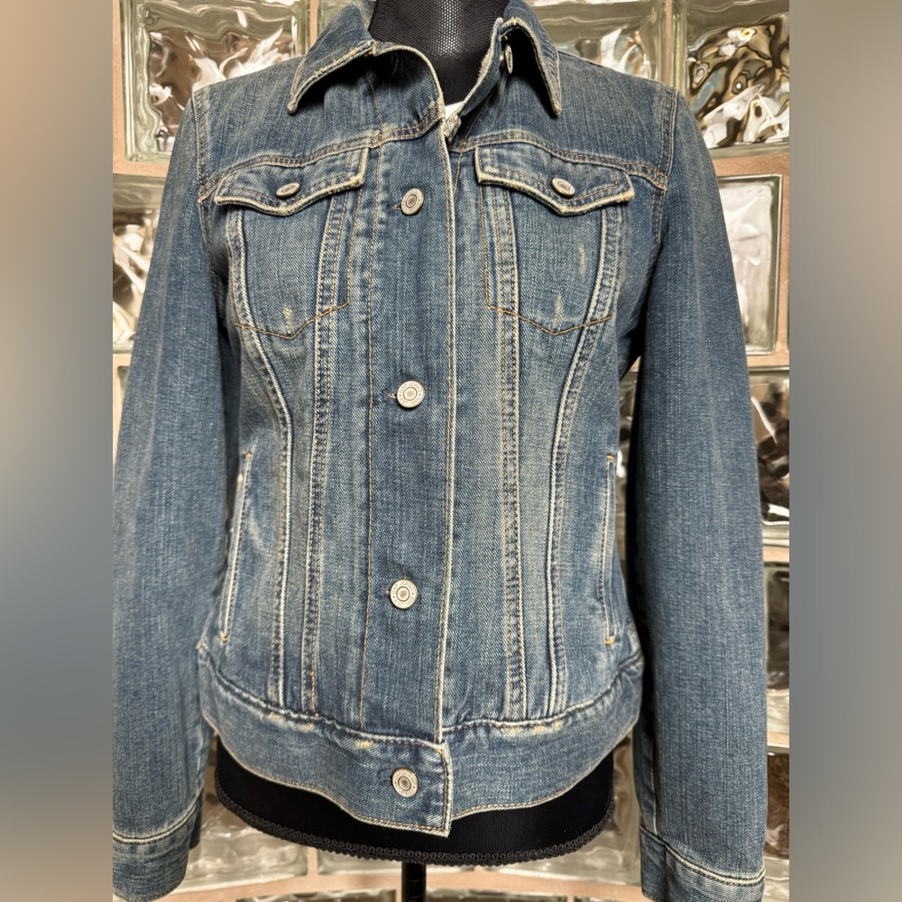 GAP Vintage Women’s Sherpa Lined Jean Jacket Size Medium Preowned/GOOD Condition - Picture 4 of 11